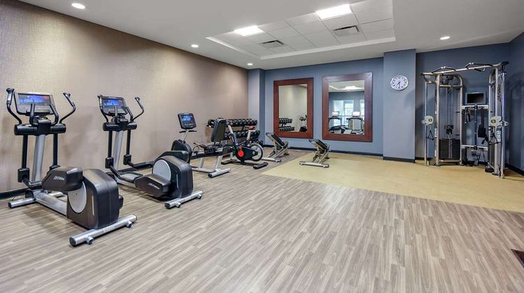 Embassy Suites Red Wolf Convention Ctr Health
