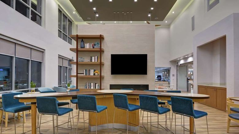 <b>Homewood Suites by Hilton Chula Vista Lobby</b>. Images powered by <a href="https://iceportal.shijigroup.com/" title="IcePortal" target="_blank">IcePortal</a>.