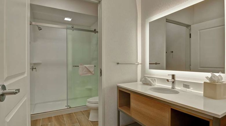 <b>Homewood Suites by Hilton Chula Vista Room</b>. Images powered by <a href="https://iceportal.shijigroup.com/" title="IcePortal" target="_blank">IcePortal</a>.