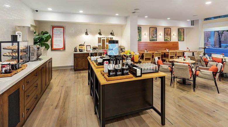 <b>Hilton Garden Inn Davis Downtown Restaurant</b>. Images powered by <a href="https://iceportal.shijigroup.com/" title="IcePortal" target="_blank">IcePortal</a>.