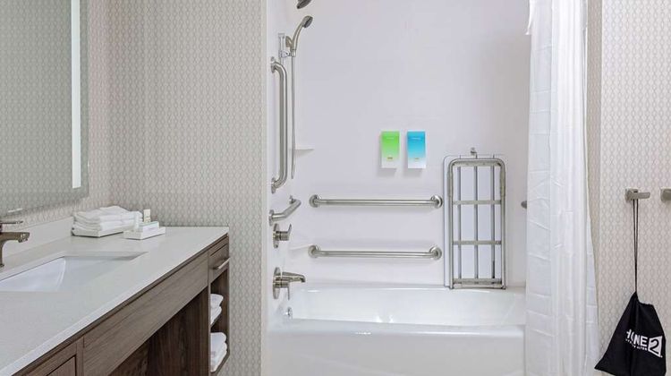 Home2 Suites by Hilton Salisbury Room