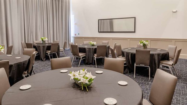 <b>TRYP by Wyndham, Historic Savannah Meeting</b>. Images powered by <a href="https://iceportal.shijigroup.com/" title="IcePortal" target="_blank">IcePortal</a>.