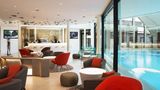 <b>Hotel Oceania Paris Roissy CDG Lobby</b>. Images powered by <a href="https://iceportal.shijigroup.com/" title="IcePortal" target="_blank">IcePortal</a>.