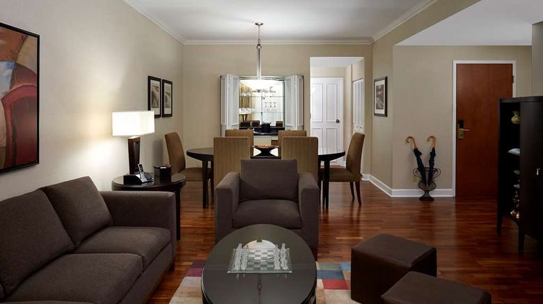 <b>The Barrington Hotel Suite</b>. Images powered by <a href="https://iceportal.shijigroup.com/" title="IcePortal" target="_blank">IcePortal</a>.