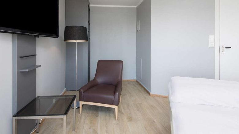 <b>Scandic Vestfjord Room</b>. Images powered by <a href="https://iceportal.shijigroup.com/" title="IcePortal" target="_blank">IcePortal</a>.
