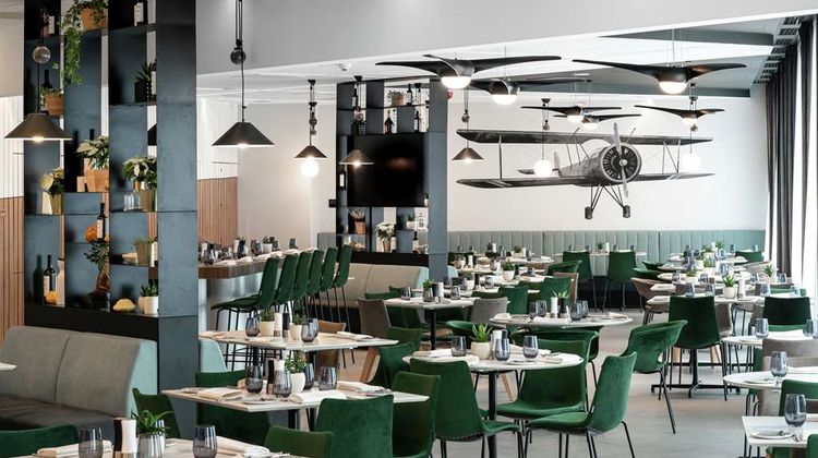 Hilton Garden Inn Bucharest Airport Restaurant