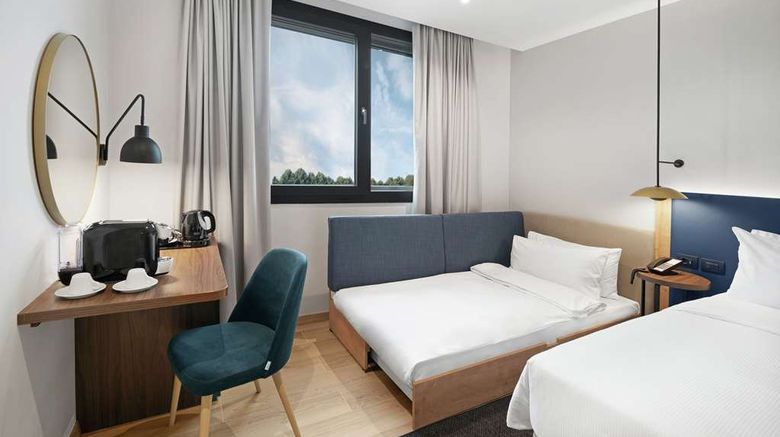 <b>Hilton Garden Inn Bucharest Airport Room</b>. Images powered by <a href="https://iceportal.shijigroup.com/" title="IcePortal" target="_blank">IcePortal</a>.