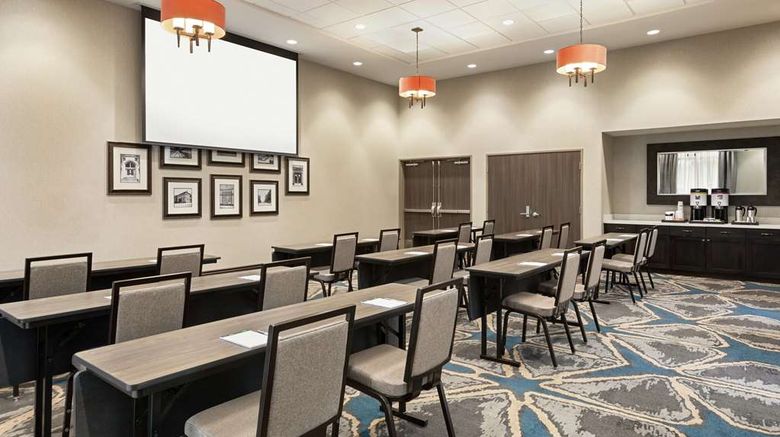 <b>Hampton Inn & Suites Kansas City Dtwn Meeting</b>. Images powered by <a href="https://iceportal.shijigroup.com/" title="IcePortal" target="_blank">IcePortal</a>.