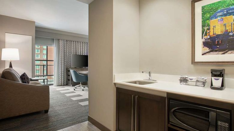 <b>Hampton Inn & Suites Kansas City Dtwn Other</b>. Images powered by <a href="https://iceportal.shijigroup.com/" title="IcePortal" target="_blank">IcePortal</a>.