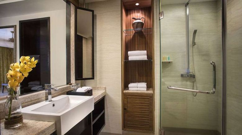<b>Ramada Plaza by Wyndham Sanya Bay Room</b>. Images powered by <a href="https://iceportal.shijigroup.com/" title="IcePortal" target="_blank">IcePortal</a>.