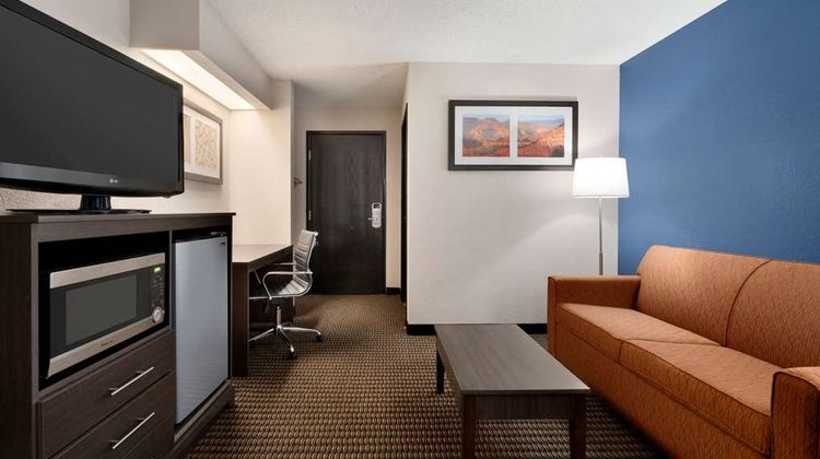 Baymont by Wyndham Casa Grande Suite