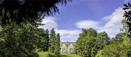 Mercure Kenwood Hotel and Spa Exterior