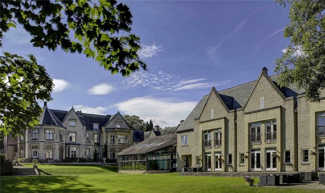 Mercure Kenwood Hotel and Spa Exterior