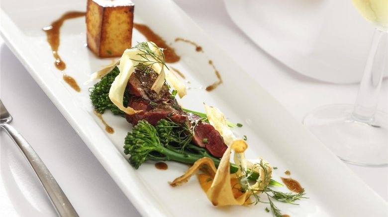 <b>Mercure Kenwood Hotel and Spa Restaurant</b>. Images powered by <a href="https://iceportal.shijigroup.com/" title="IcePortal" target="_blank">IcePortal</a>.