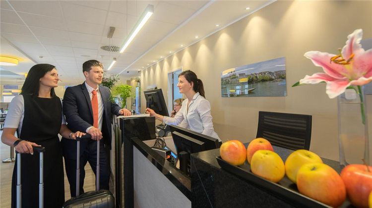 Best Western Hotel Dreilaenderbruecke Lobby