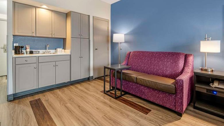 <b>Best Western Louisville Airport Expo Room</b>. Images powered by <a href="https://iceportal.shijigroup.com/" title="IcePortal" target="_blank">IcePortal</a>.