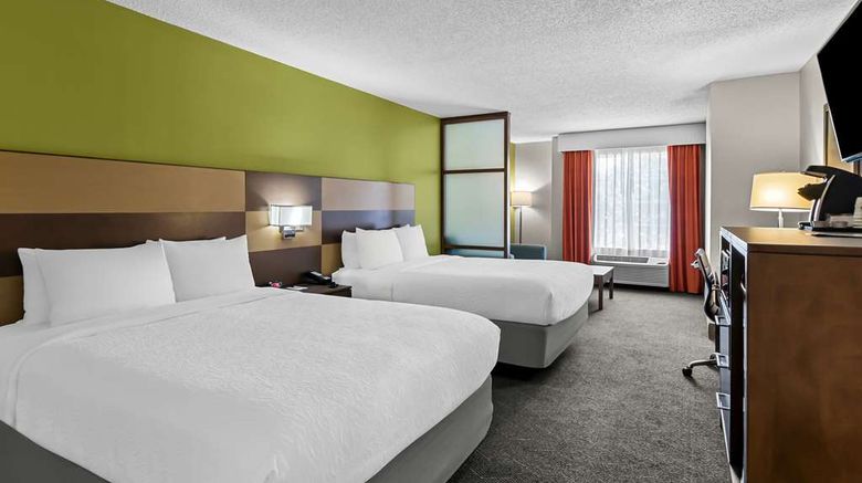 <b>Best Western Niceville-Eglin AFB Hotel Suite</b>. Images powered by <a href="https://iceportal.shijigroup.com/" title="IcePortal" target="_blank">IcePortal</a>.