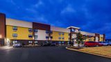 <b>Best Western Huntsville Exterior</b>. Images powered by <a href="https://iceportal.shijigroup.com/" title="IcePortal" target="_blank">IcePortal</a>.