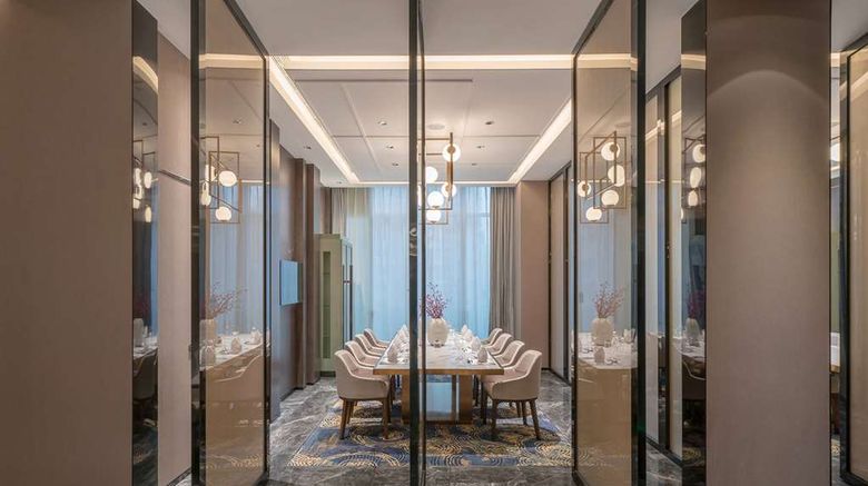 <b>Howard Johnson Downtown Hotel Chongqing Meeting</b>. Images powered by <a href="https://iceportal.shijigroup.com/" title="IcePortal" target="_blank">IcePortal</a>.