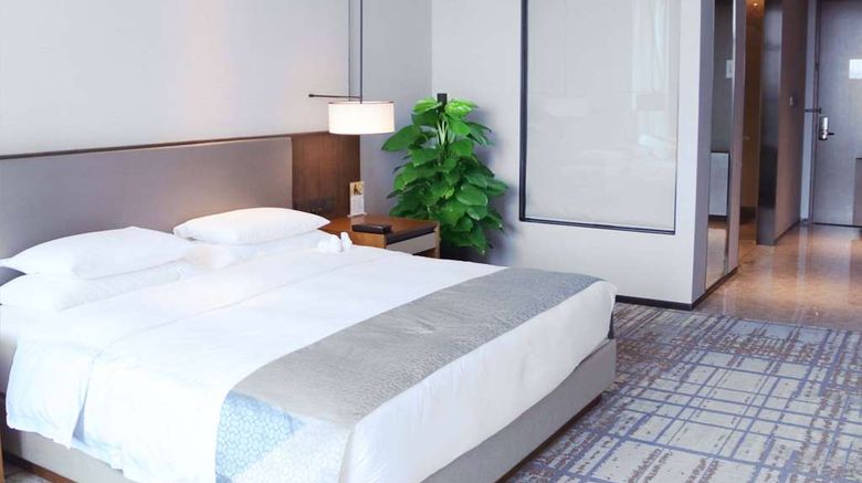 <b>Howard Johnson Downtown Hotel Chongqing Room</b>. Images powered by <a href="https://iceportal.shijigroup.com/" title="IcePortal" target="_blank">IcePortal</a>.