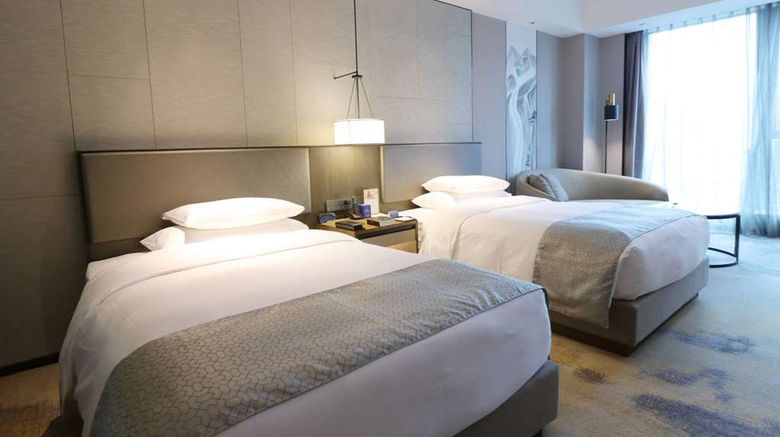 <b>Howard Johnson Downtown Hotel Chongqing Room</b>. Images powered by <a href="https://iceportal.shijigroup.com/" title="IcePortal" target="_blank">IcePortal</a>.