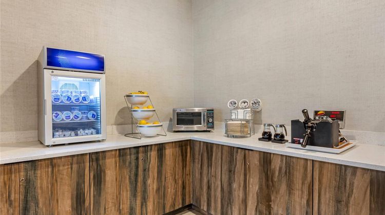 Comfort Inn & Suites Miami Intl Airport Restaurant