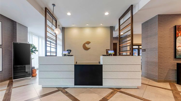 Comfort Inn & Suites Miami Intl Airport Lobby