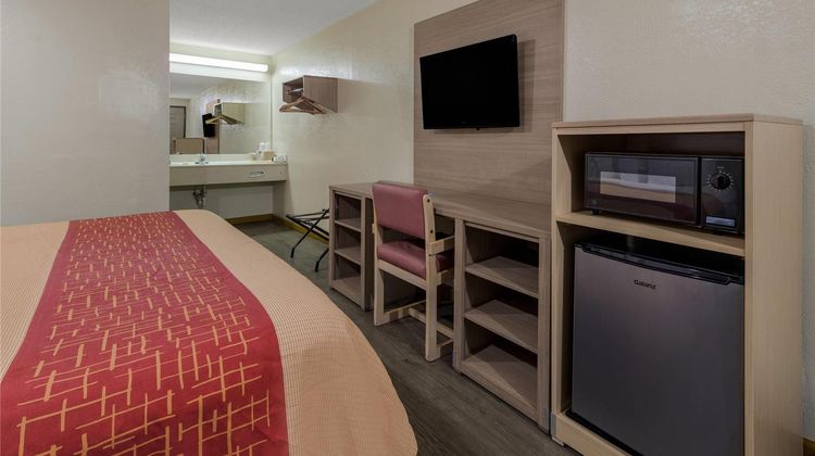Rodeway Inn Ardmore Room