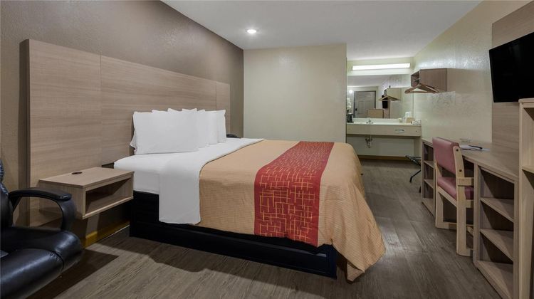 Rodeway Inn Ardmore Room