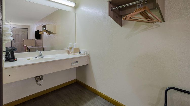 Rodeway Inn Ardmore Room