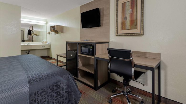 <b>Rodeway Inn Ardmore Room</b>. Images powered by <a href="https://iceportal.shijigroup.com/" title="IcePortal" target="_blank">IcePortal</a>.