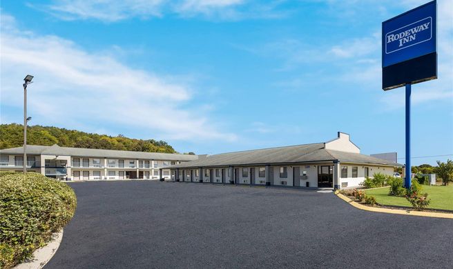 Rodeway Inn Ardmore Exterior