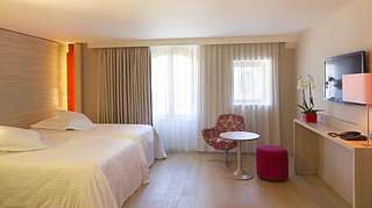 Oceania L'Univers Tours Room