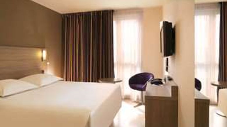 <b>Hotel Escale Oceania Orleans Room</b>. Images powered by <a href="https://iceportal.shijigroup.com/" title="IcePortal" target="_blank">IcePortal</a>.
