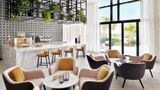 <b>Vida Emirates Hills Lobby</b>. Images powered by <a href="https://iceportal.shijigroup.com/" title="IcePortal" target="_blank">IcePortal</a>.