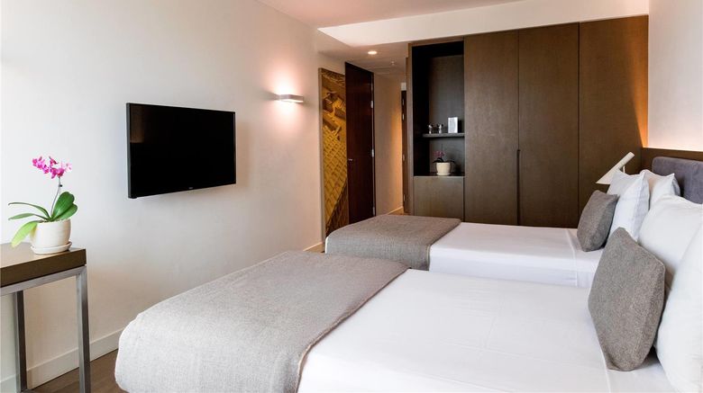 <b>Dazzler by Wyndham Lima San Isidro Room</b>. Images powered by <a href="https://iceportal.shijigroup.com/" title="IcePortal" target="_blank">IcePortal</a>.