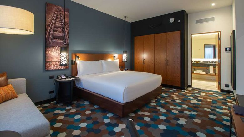 <b>DoubleTree by Hilton Celaya Room</b>. Images powered by <a href="https://iceportal.shijigroup.com/" title="IcePortal" target="_blank">IcePortal</a>.