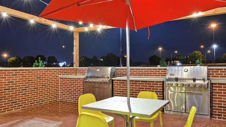 Home2 Suites Madison Huntsville Airport Exterior