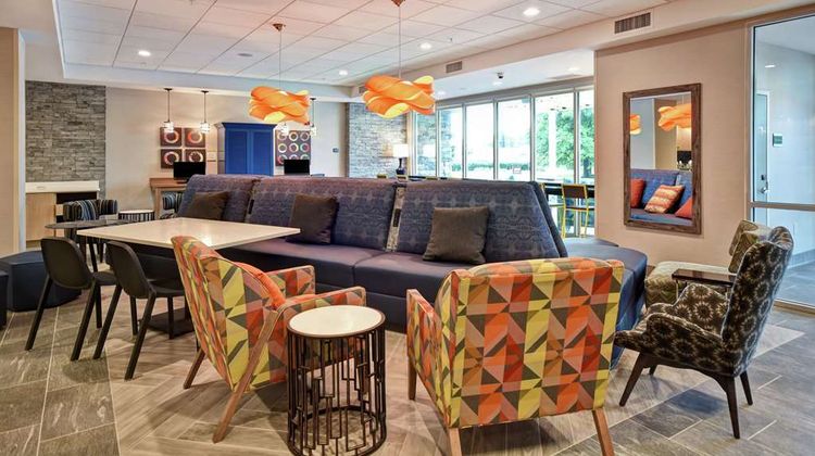 Home2 Suites by Hilton Georgetown Lobby