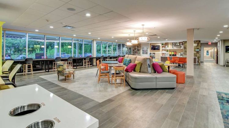 Home2 Suites by Hilton Foley Lobby