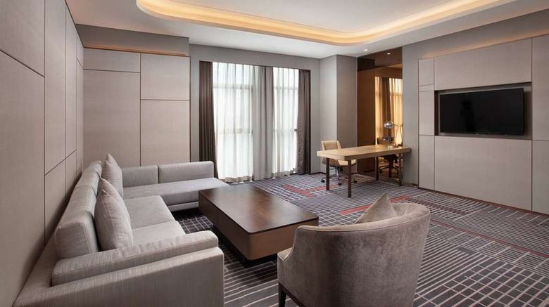 <b>Ramada Plaza Changsha Wangcheng Suite</b>. Images powered by <a href="https://iceportal.shijigroup.com/" title="IcePortal" target="_blank">IcePortal</a>.