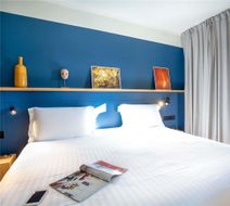 Mercure Chantilly Resort & Conventions Room