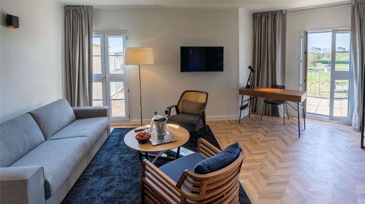 Mercure Chantilly Resort & Conventions Room