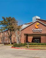 Comfort Inn & Suites Dallas-Addison