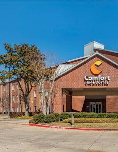 Comfort Inn & Suites Dallas-Addison