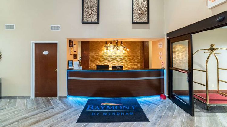 Baymont by Wyndham Caddo Valley Lobby
