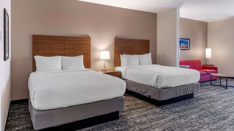 <b>Best Western Plus Desert View Inn & Stes Room</b>. Images powered by <a href="https://iceportal.shijigroup.com/" title="IcePortal" target="_blank">IcePortal</a>.