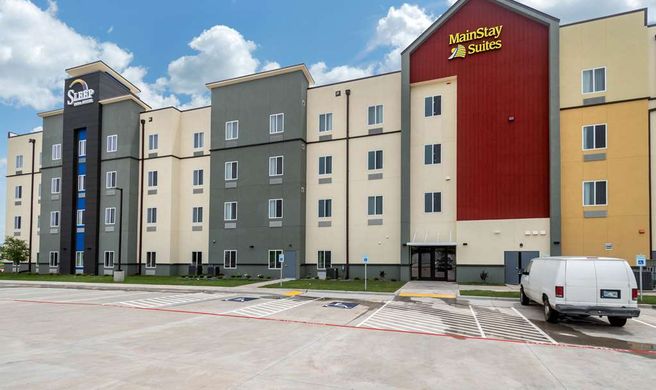Sleep Inn & Suites Bricktown Exterior
