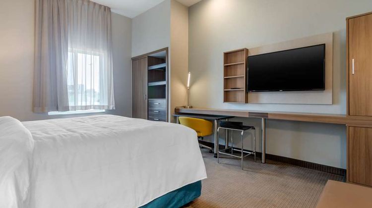 MainStay Suites Bricktown Room