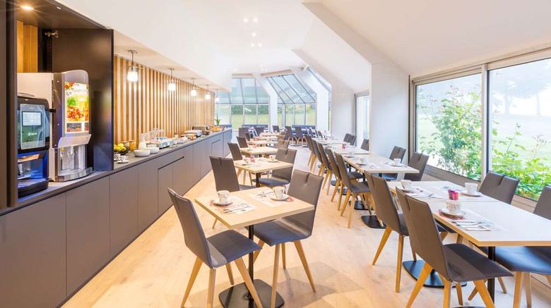 <b>Best Western Hotel Armor Park Dinan Restaurant</b>. Images powered by <a href="https://iceportal.shijigroup.com/" title="IcePortal" target="_blank">IcePortal</a>.